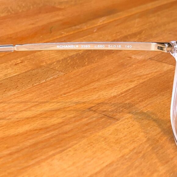 CHANEL Clear Glasses with White Case - Picture 3 of 14